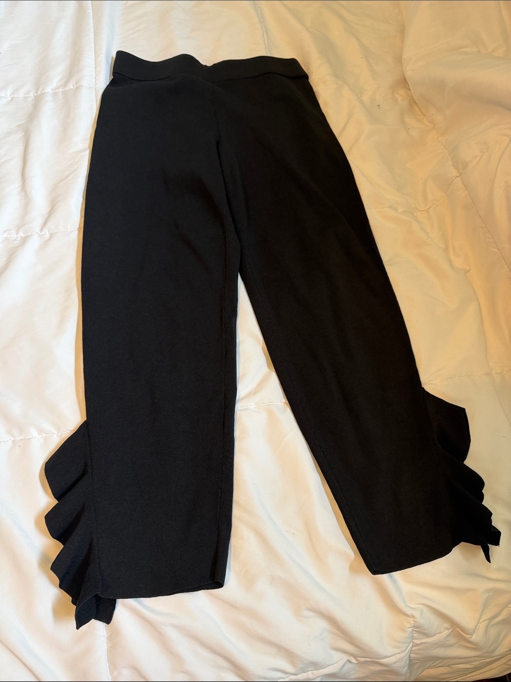 Nic + Zoe Ruffle Cropped Pants